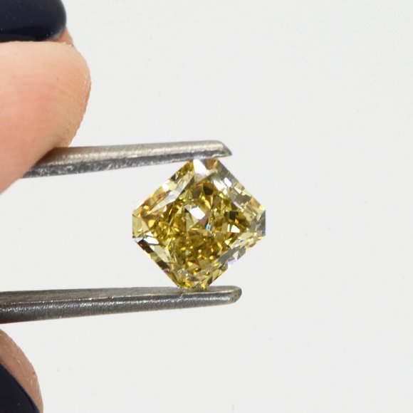 Radiant Diamond Fancy Brownish Yellow 1.08 Carat VS1 GIA Certificate - Picture 5 of 12
